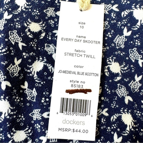 Dockers Nautical Preppy Every Day Skooter Skort, Size 10 - Picture 6 of 8